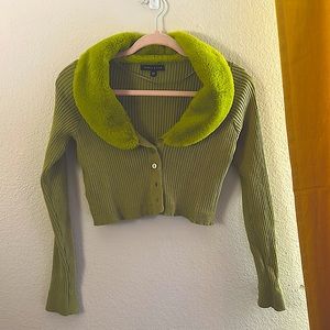 Kendall & Kylie Cropped Christmas Sweater - Size: XS